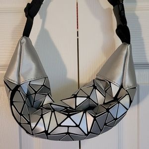 Patrizia Luca Silver/Gray Geometric Fanny Pack / Belt Bag